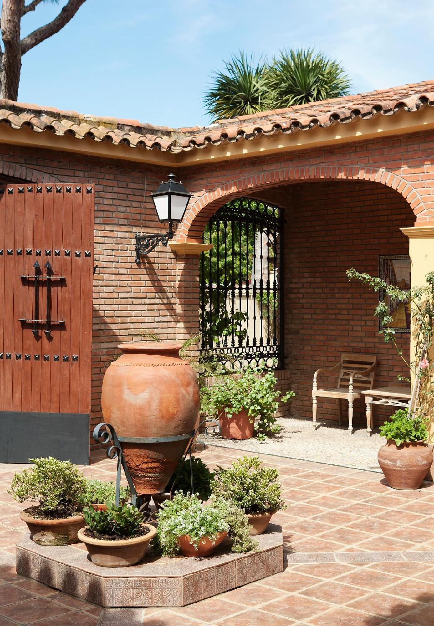 Hospedería Santiago Hotel Chiclana de la Frontera Exterior foto